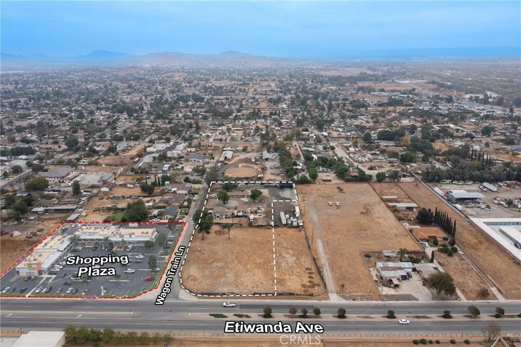 5930 Etiwanda Avenue, Jurupa Valley, California 91752 home-pic-3